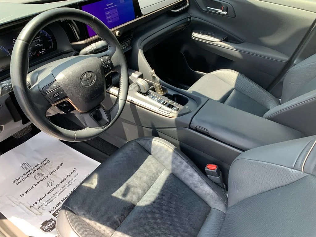 Used 2023 White Toyota Limited image 11
