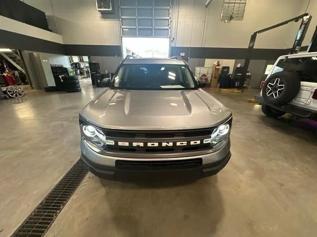 Used 2023 Silver Ford Big Bend image 5