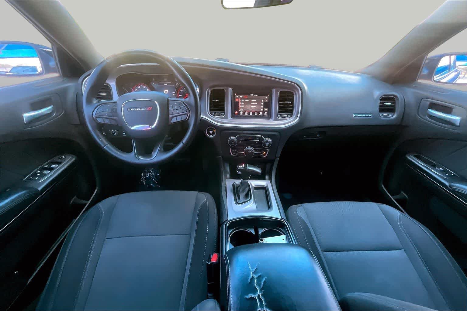 Used 2019 Octane Red Pearlcoat Dodge SXT image 16