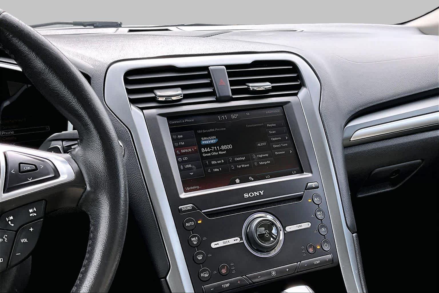 Used 2016 Oxford White Ford Titanium image 7