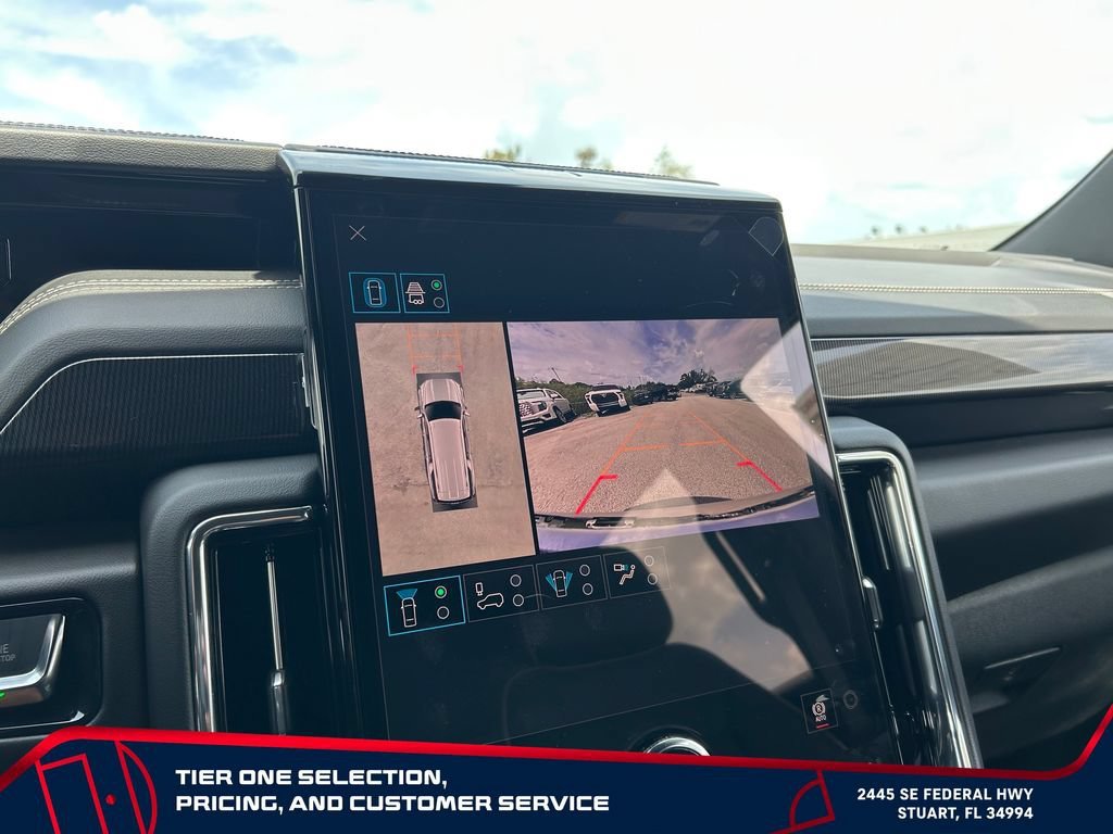 New 2026 Onyx Black GMC Elevation image 33