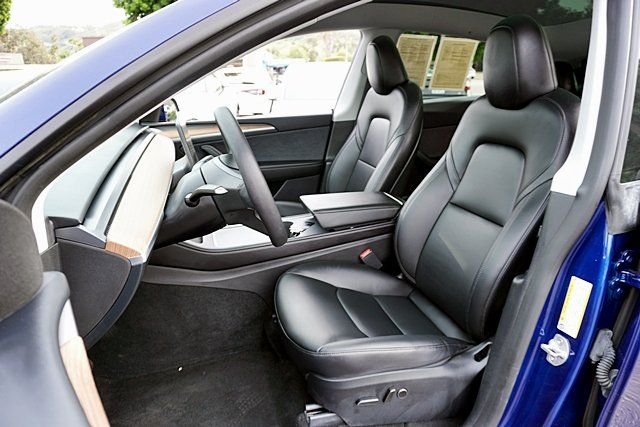 Used 2024  Tesla Long Range image 16