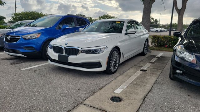 2020 BMW 5 Series 530i