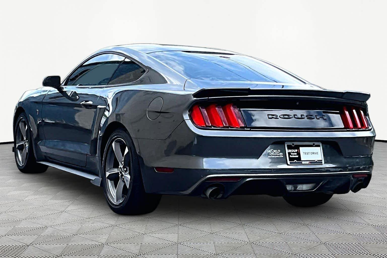 Used 2015 Magnetic Ford V6 image 12