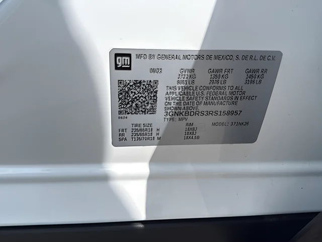 Used 2024 White Chevrolet LT image 16