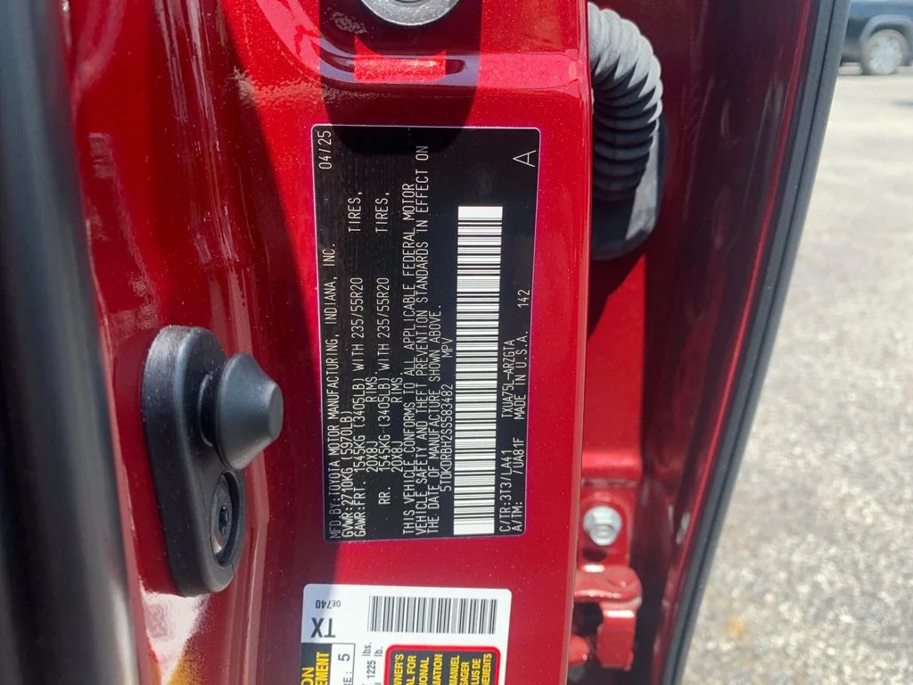 Used 2025 Red Toyota Platinum image 37