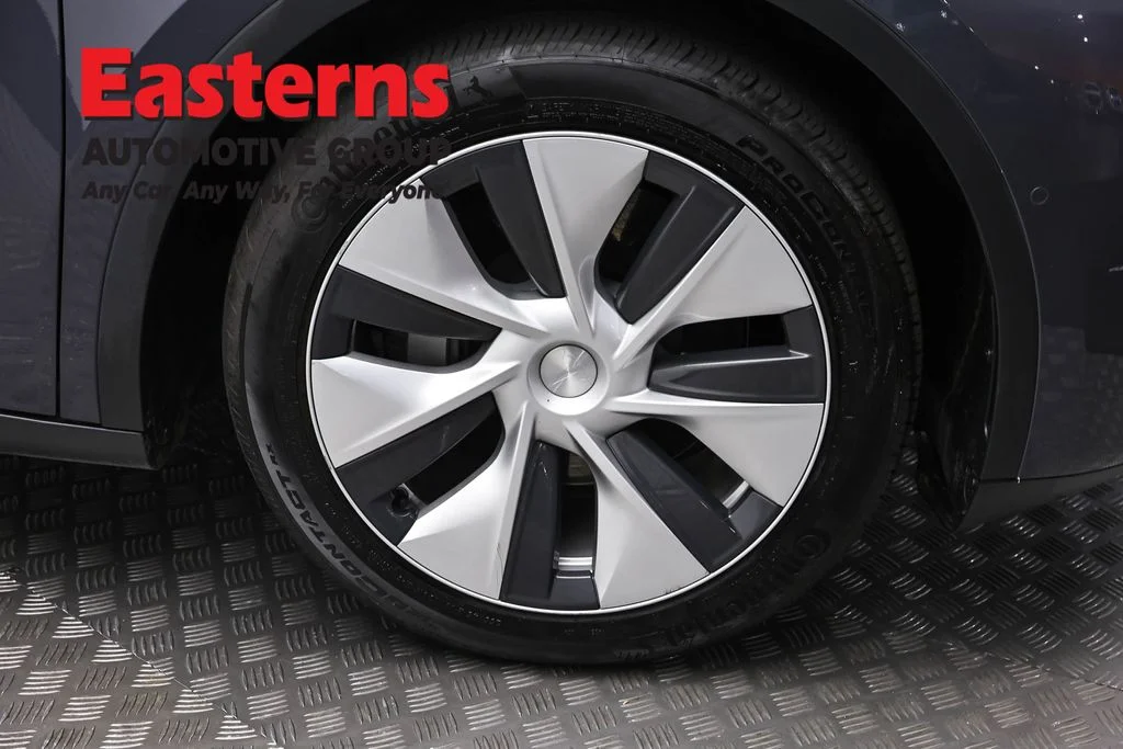 Used 2021 Silver Tesla Long Range image 25