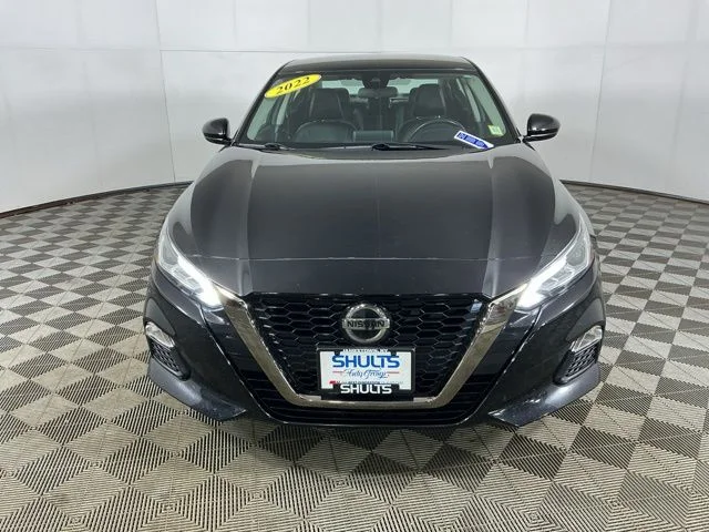 Certified Used 2022 Black Nissan 2.5 SR image 3