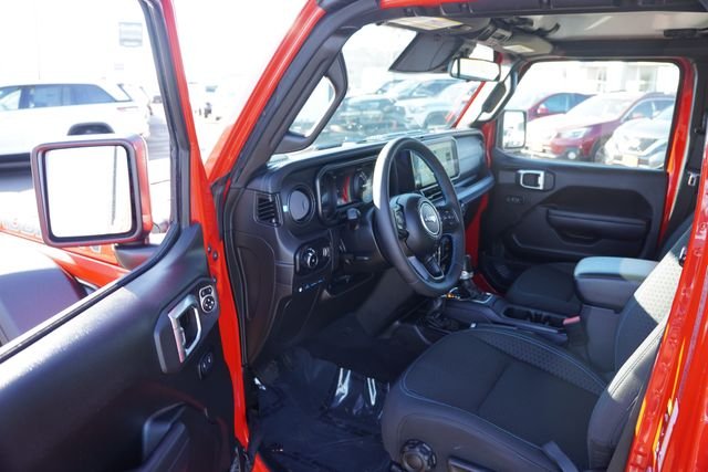 2025 Jeep Wrangler 4xe Rubicon 4XE - Photo 14