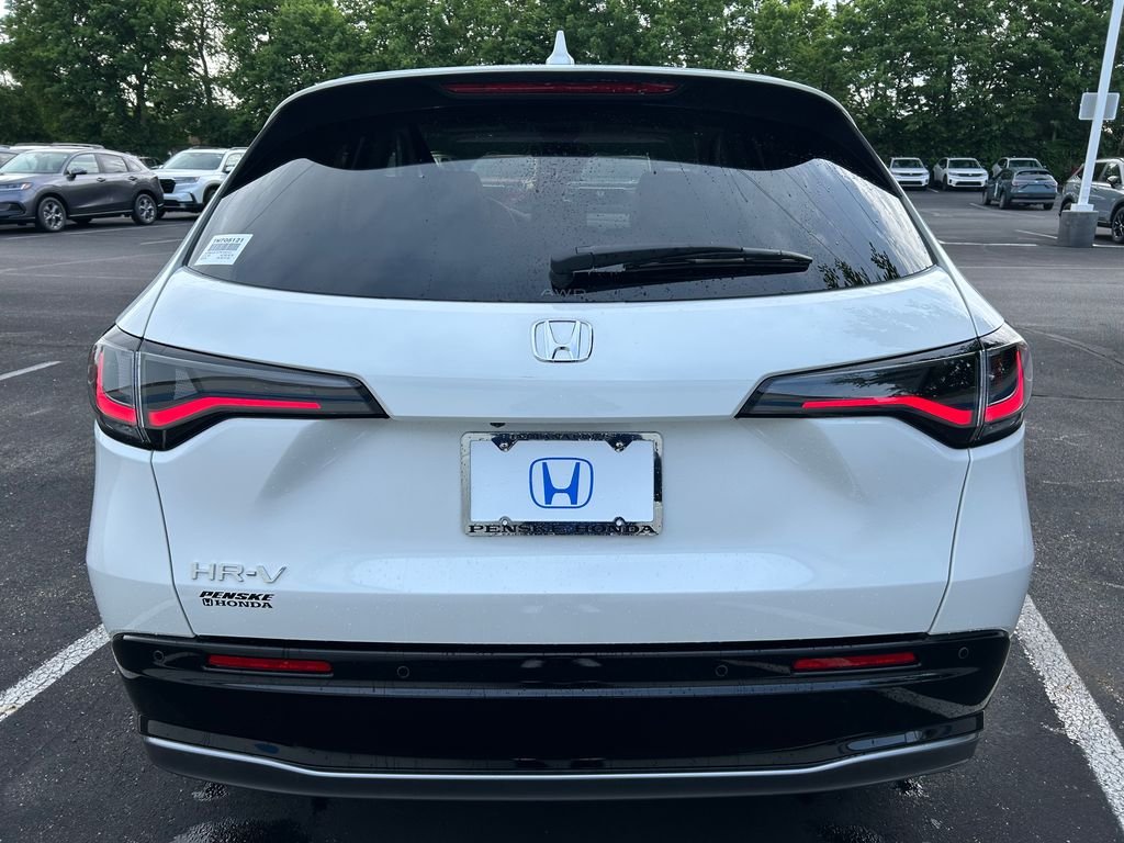 New 2027 Platinum White Pearl Honda EX-L image 4