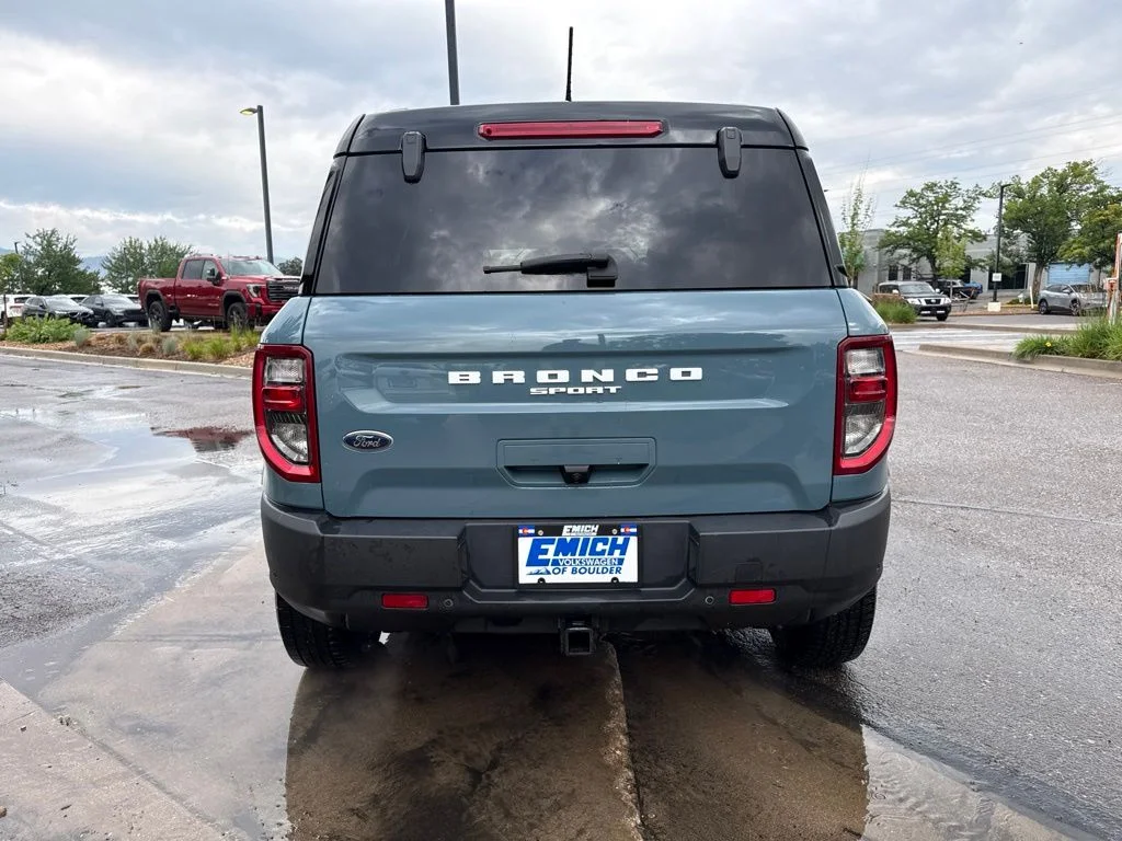 Used 2021 Blue Ford Badlands image 4