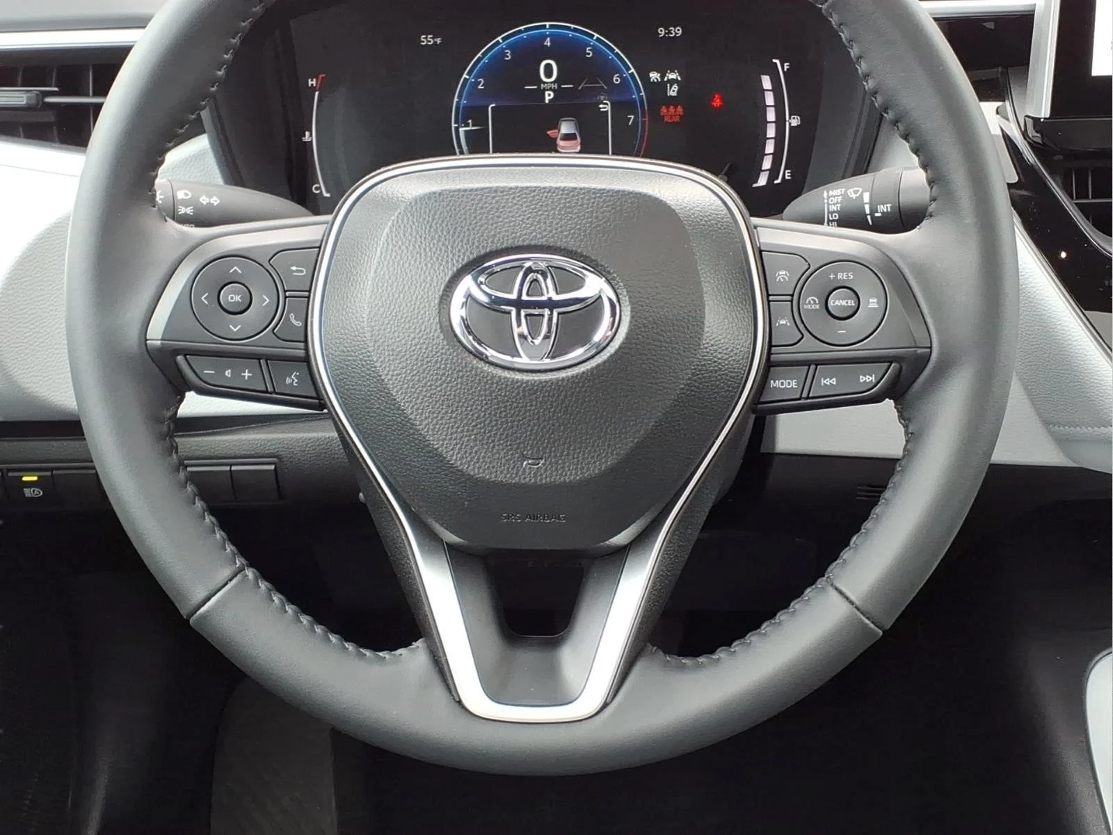 2025 Toyota Corolla SE - Photo 36
