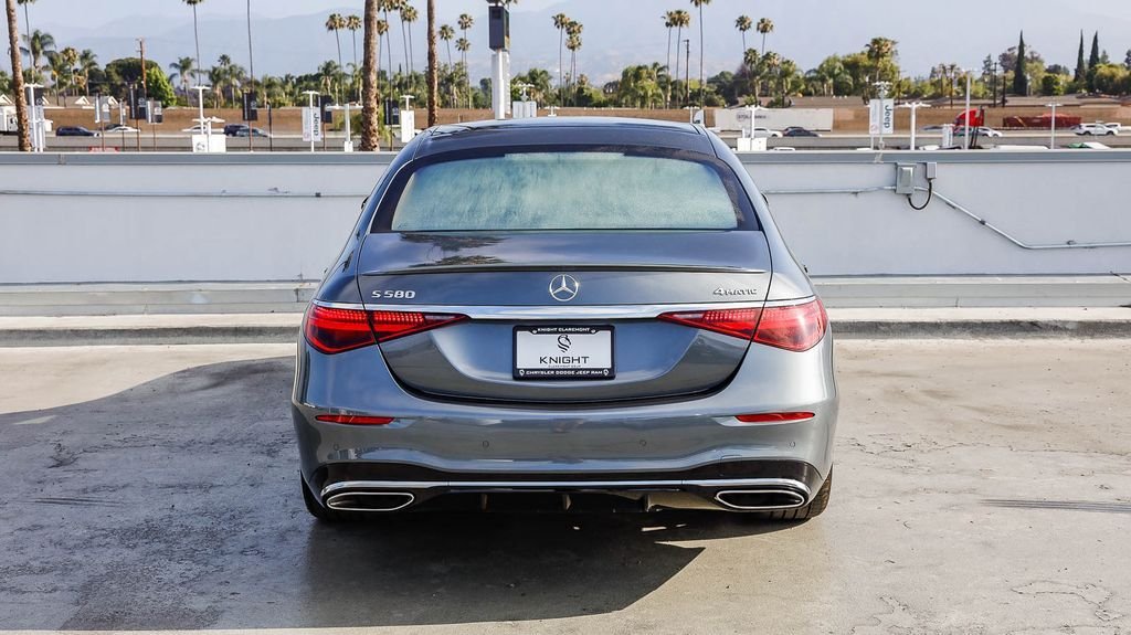 Used 2025 Selenite Gray Metallic Mercedes-Benz S 580 image 8