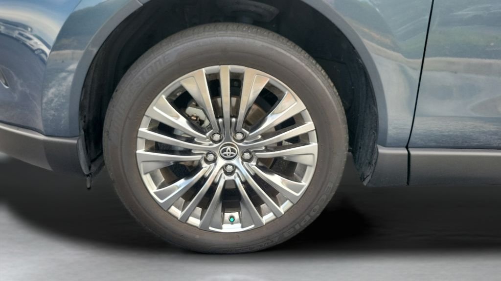 Used 2023 Gray Toyota Limited image 25