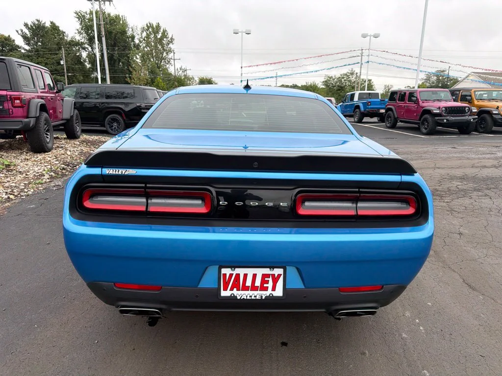 Used 2016 Blue Dodge R/T Scat Pack image 45
