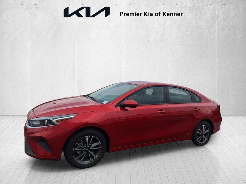 2024 Kia Forte LXS AT's photo
