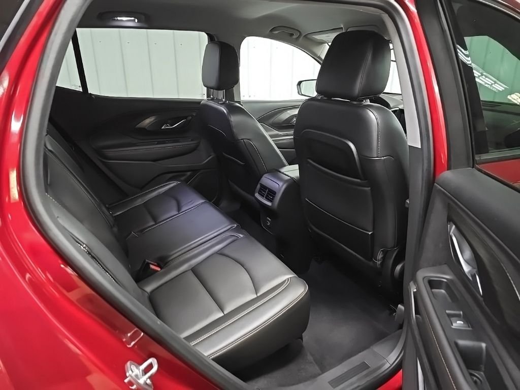 Used 2019 Red GMC SLT image 17