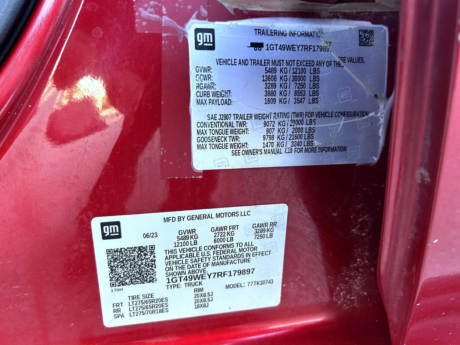 Used 2024 Red GMC Denali image 25