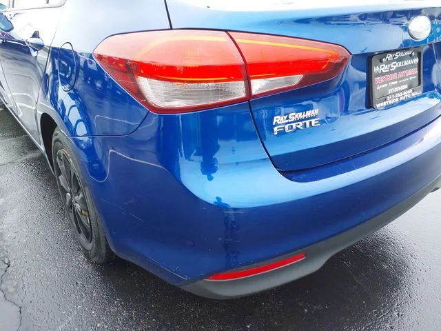 Used 2018 Blue Kia LX image 28