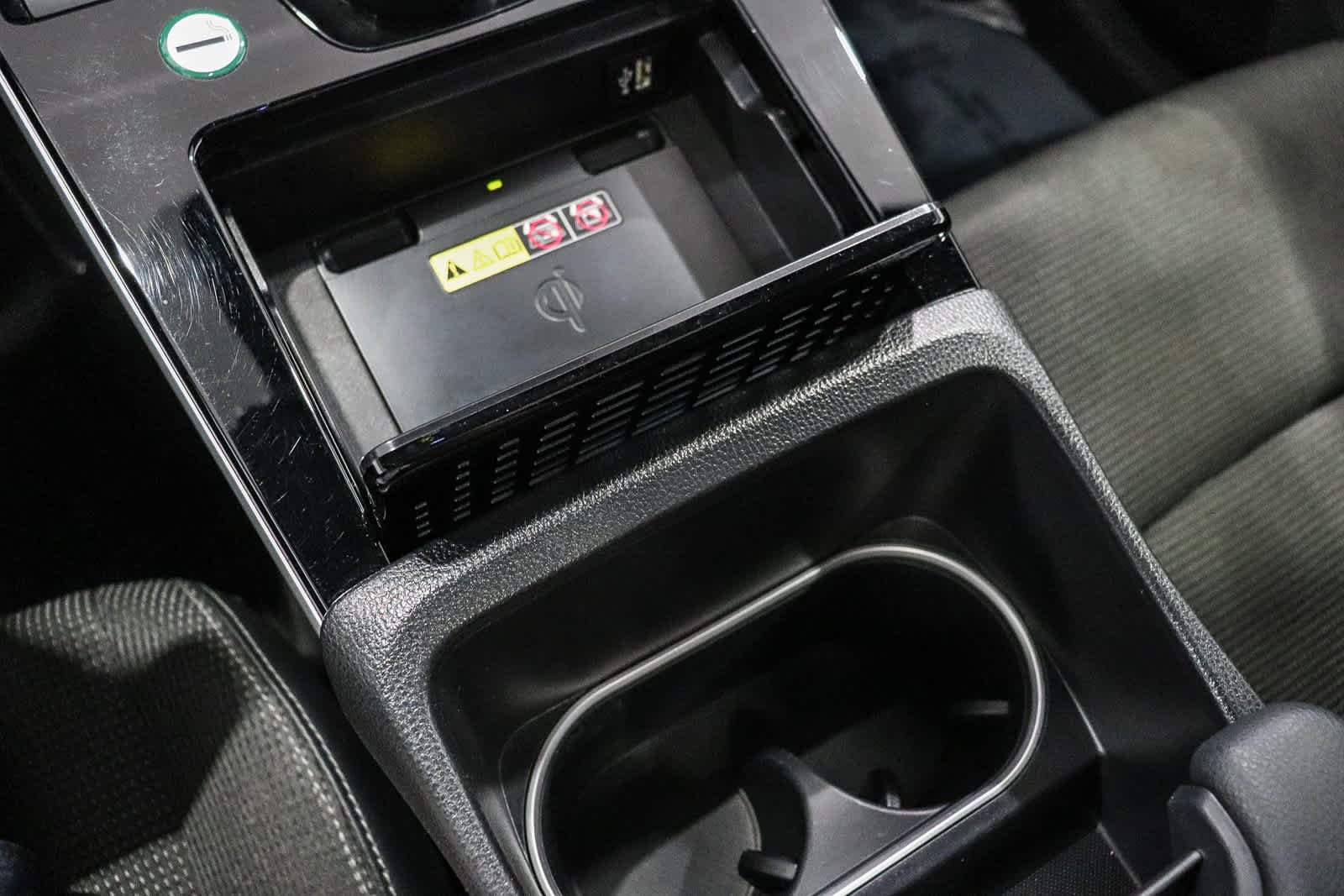 Used 2024 Black Toyota XLE image 27