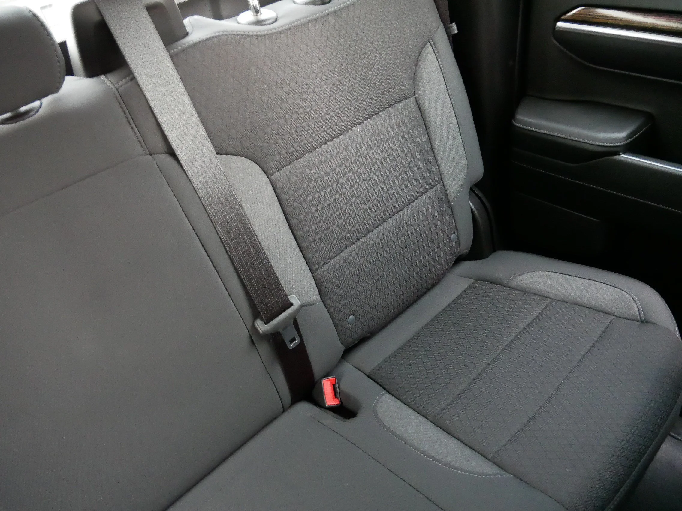Used 2024 Onyx Black GMC Elevation image 14