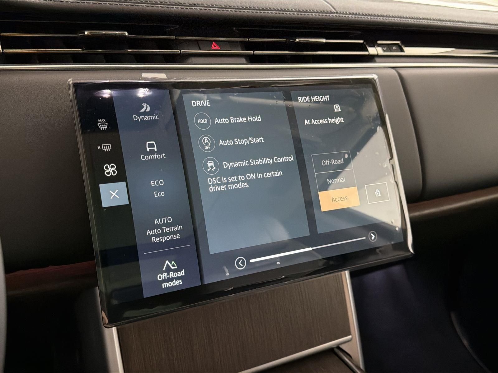 2026 Land Rover Range Rover SE - Photo 19