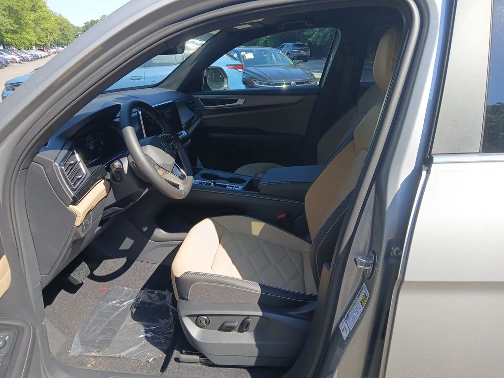 2026 Volkswagen Atlas Cross Sport SE - Photo 9