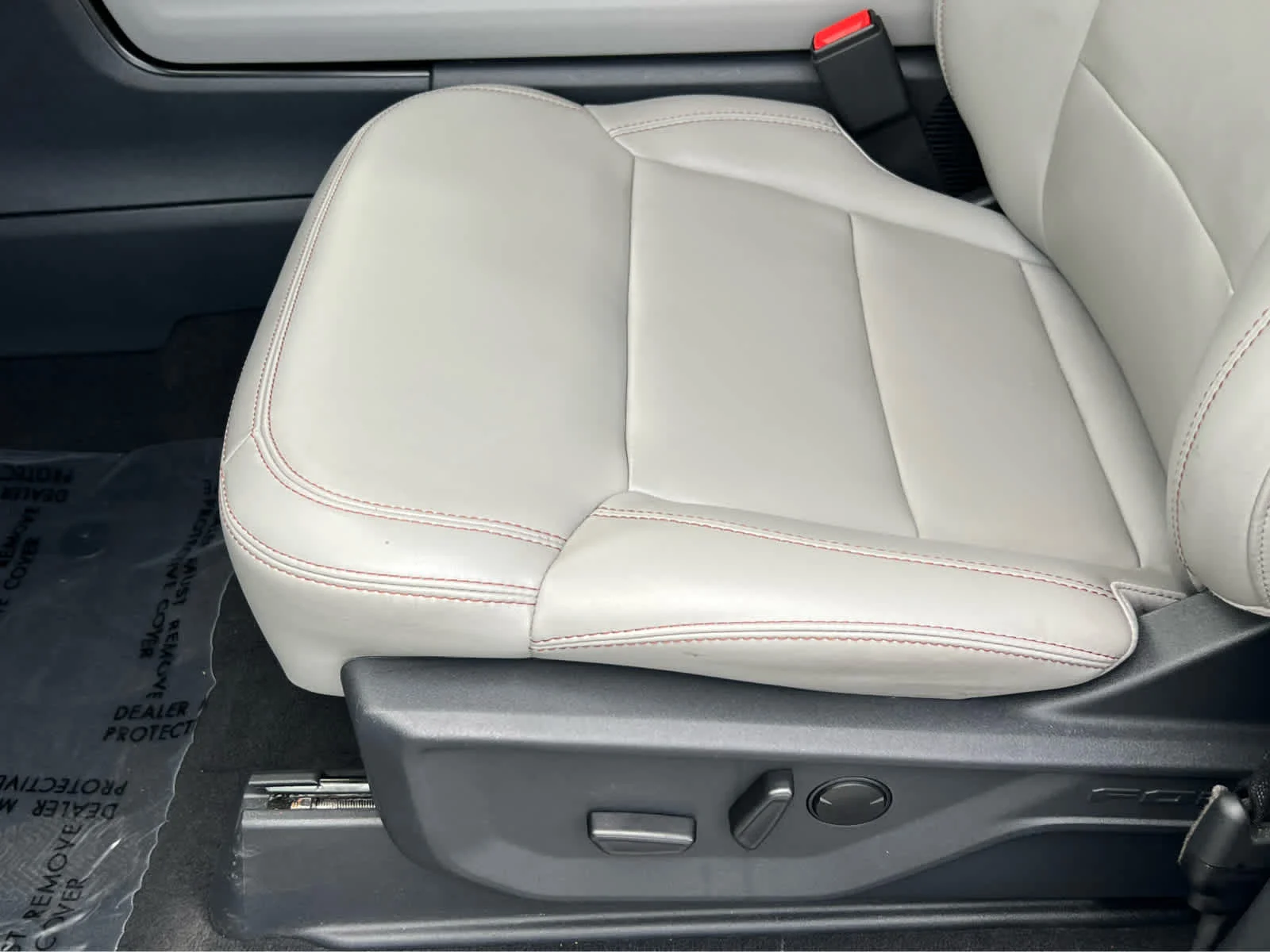 Certified Used 2025 Space Silver Ford Active image 31