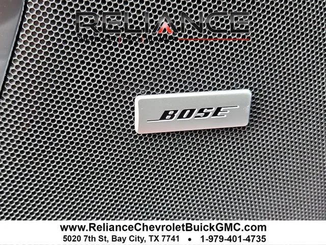 2026 Chevrolet Suburban Premier - Photo 18