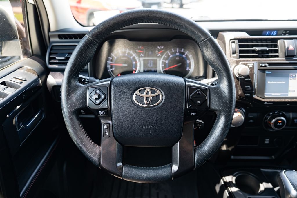 Used 2018 Super White Toyota TRD Off-Road image 15