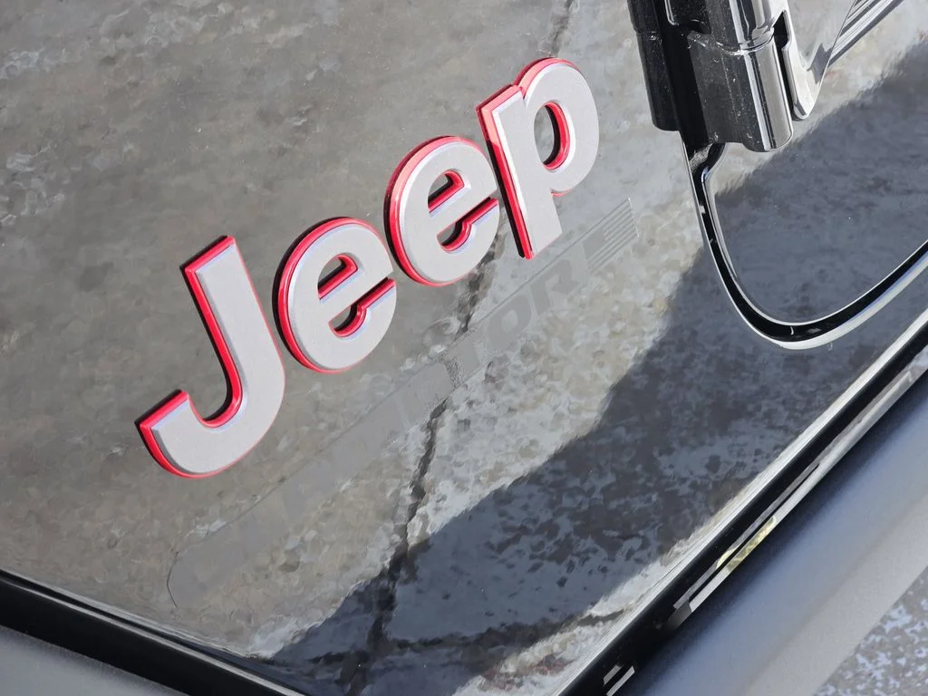 New 2026 Black Clearcoat Jeep Rubicon image 7