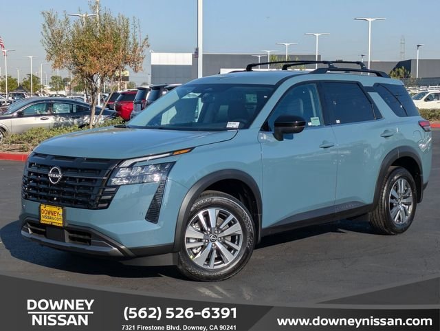 2026 Nissan Pathfinder SL 4WD's photo