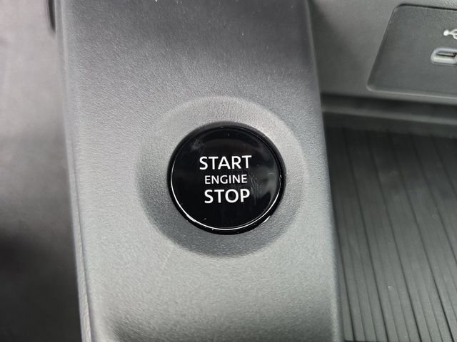 New 2026 Atlantic Gray Metallic Nissan SR image 29