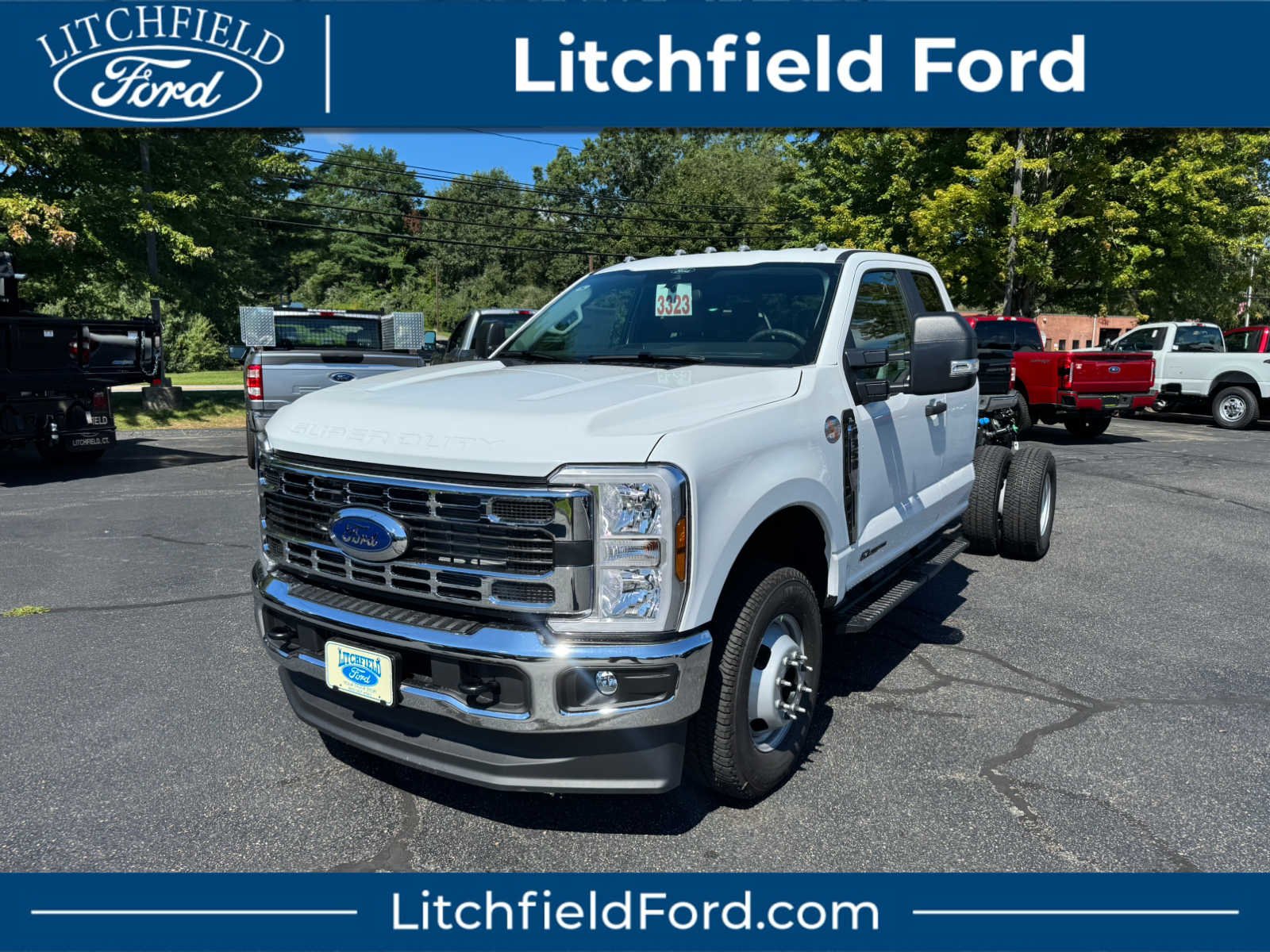 New 2026 Oxford White Ford XL image 1