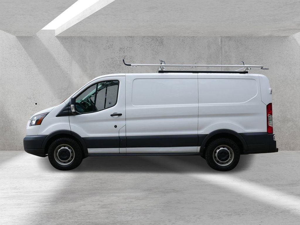 Certified Used 2018 White Ford Base image 5