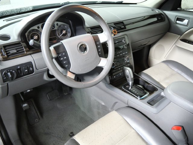 Used 2008  Mercury Premier image 3
