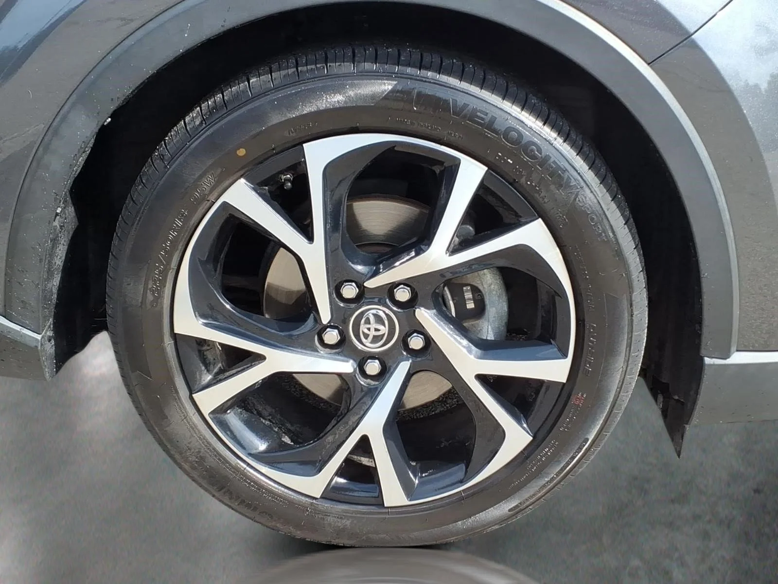 Used 2019 Magnetic Gray Metallic 1g3 Toyota Limited image 11