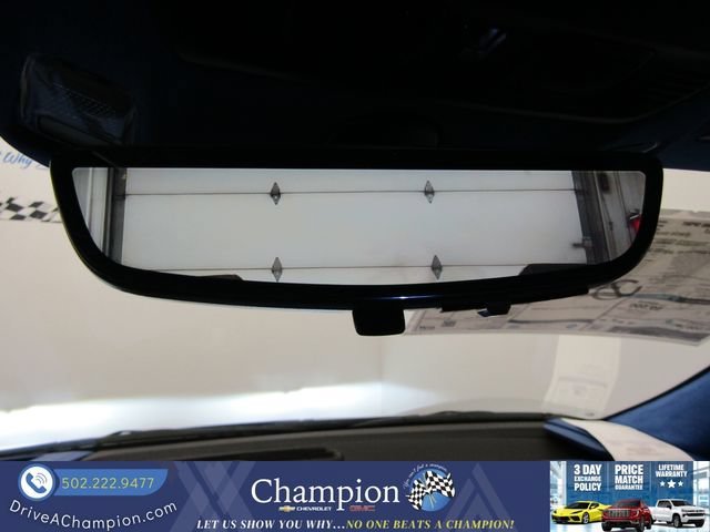 New 2027 Blade Silver Metallic Chevrolet 3LT image 39