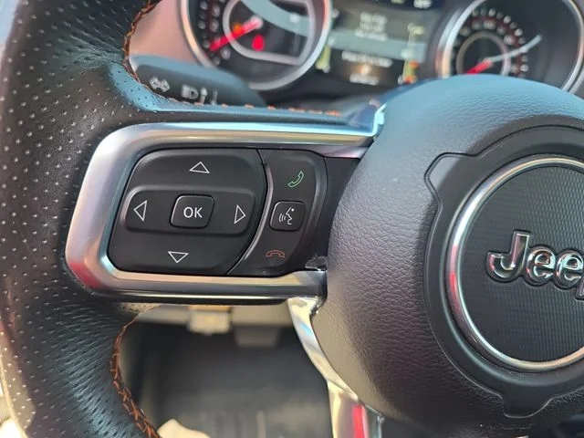 Used 2022 Blue Jeep Mojave image 17