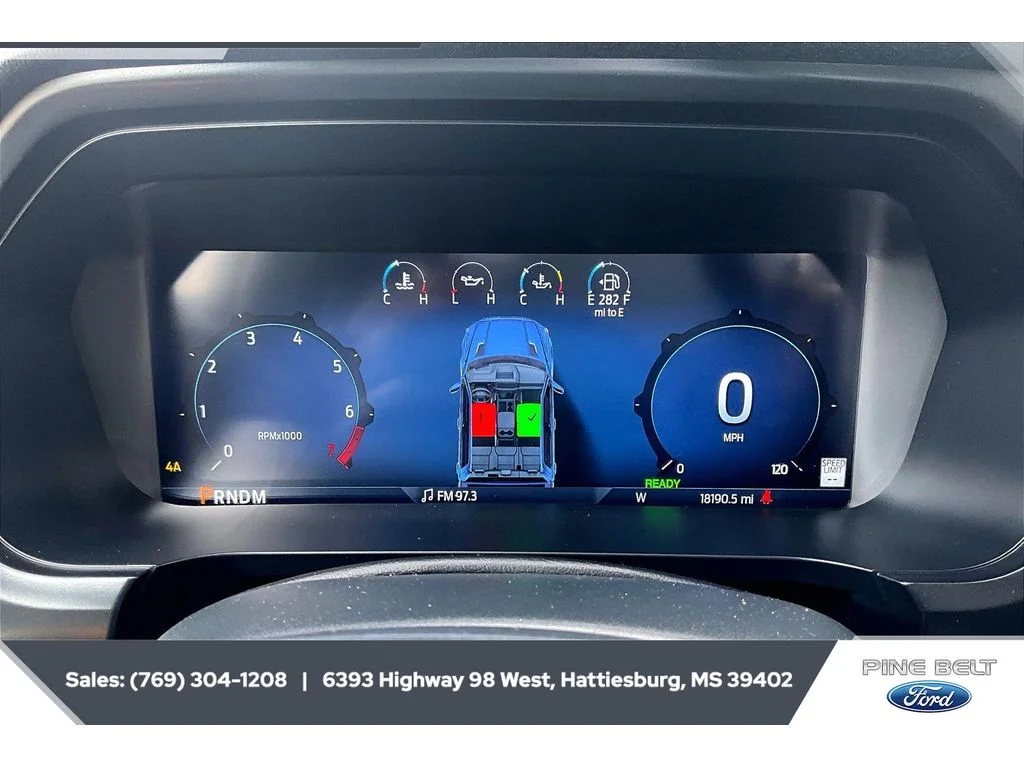 Used 2025 BLACK Ford Lariat image 15