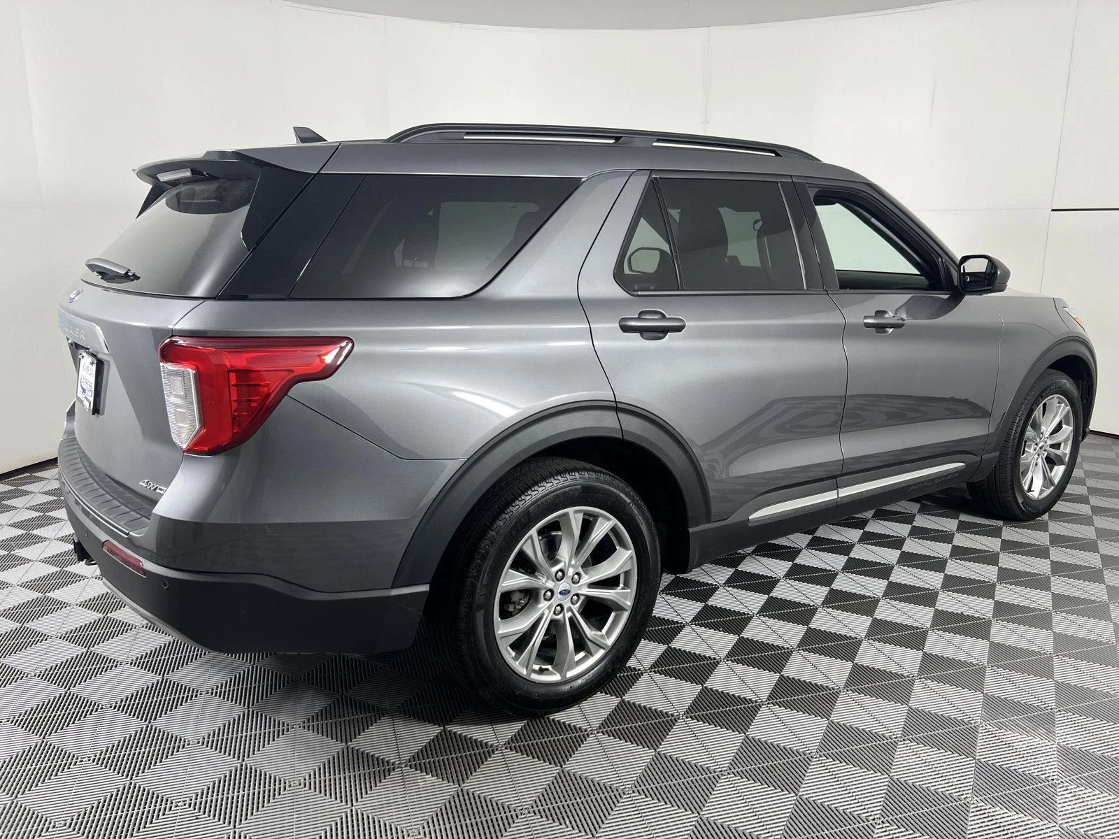 Used 2023 Carbonized Gray Ford XLT image 11