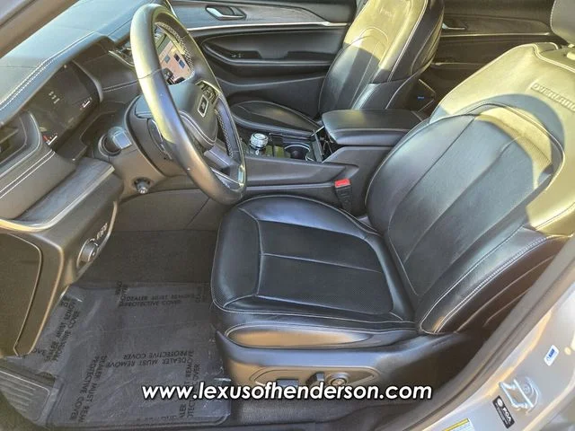 Used 2021 Silver Jeep Overland image 10