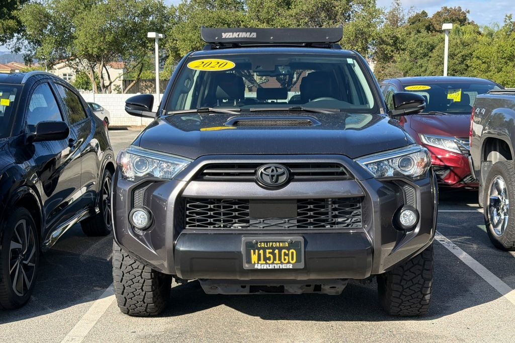 Used 2020 Magnetic Gray Metallic Toyota Venture image 3