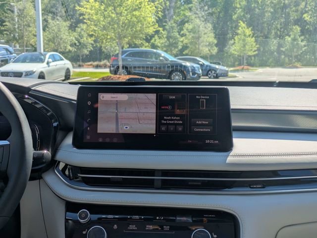 New 2027 HARBOR GRAY INFINITI Luxe FWD image 19