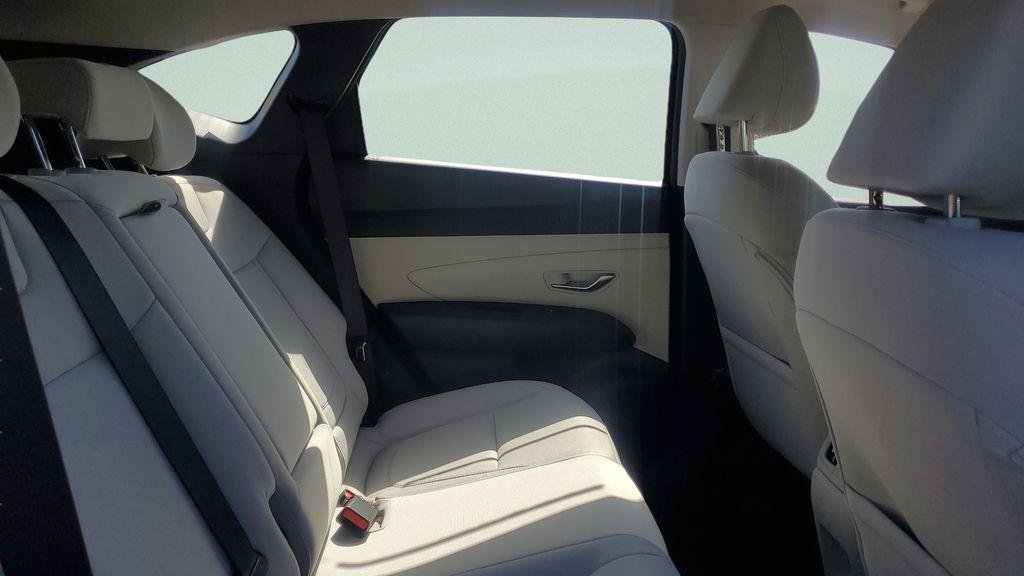 2026 Hyundai Tucson Blue SE - Photo 10