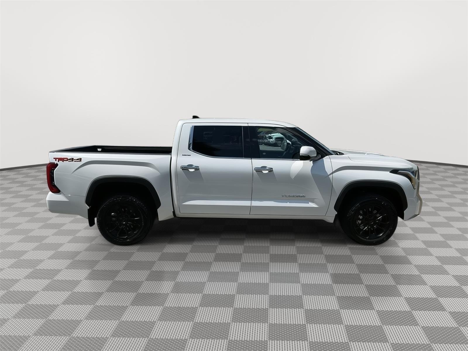 Used 2023 Wind Chill Pearl Toyota Limited image 26