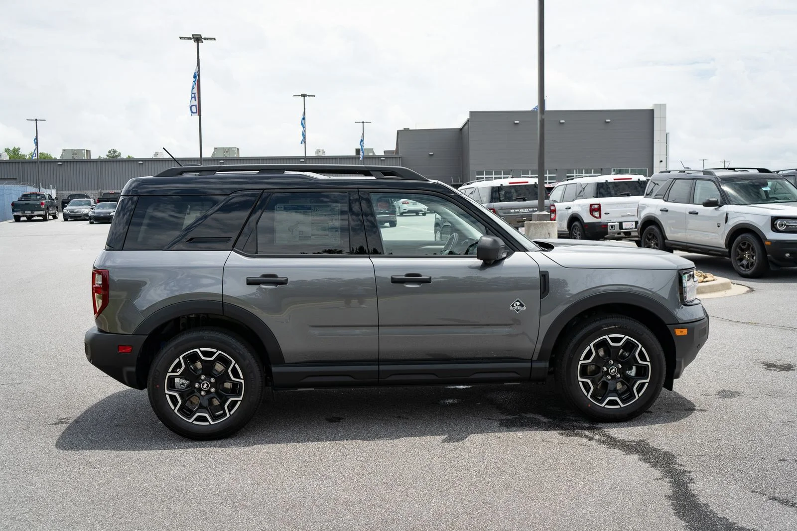 New 2026 Carbonized Gray Metallic Ford Outer Banks® image 11