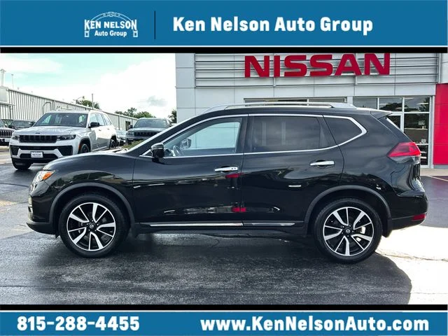 Used 2018 Magnetic Black Nissan SL image 1