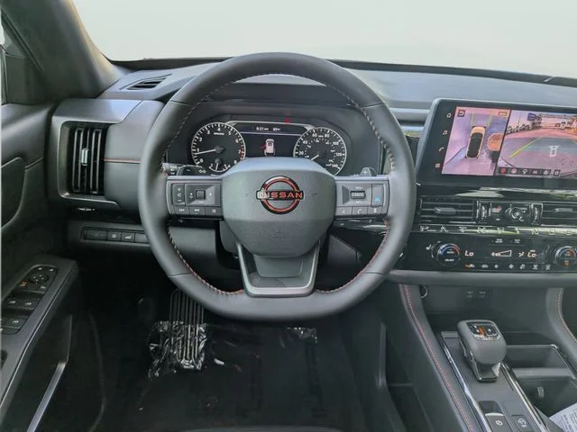 New 2026 Boulder Gray Pearl / Super Black Two-tone Nissan Rock Creek® image 11
