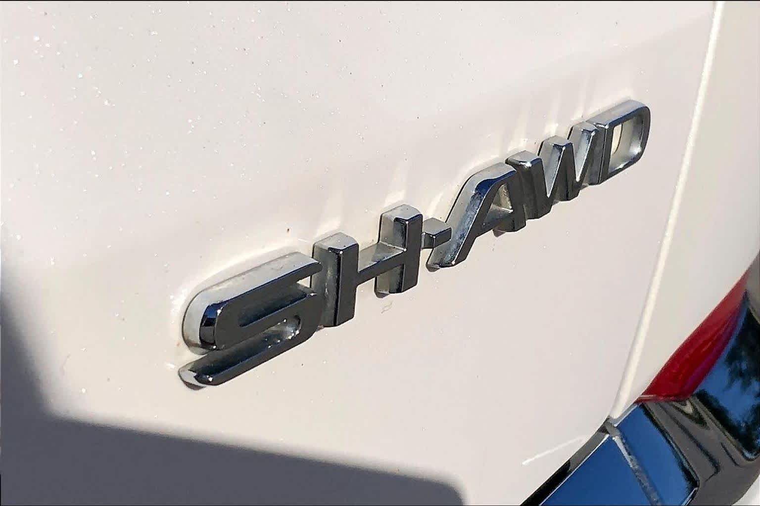 Used 2024 Platinum White Pearl Acura w/Technology Package image 31
